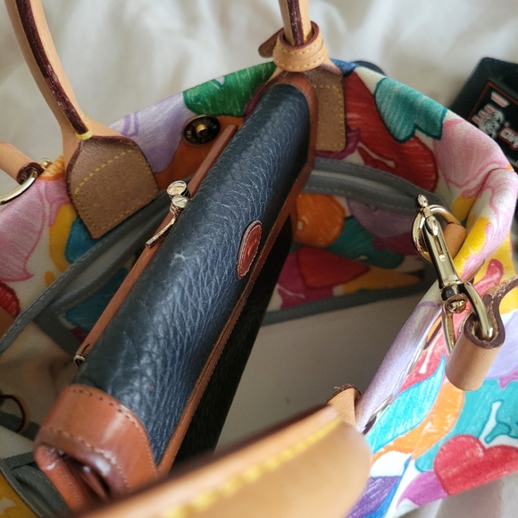 Db wonderduck doodle medium satchel - Picture 10 of 15